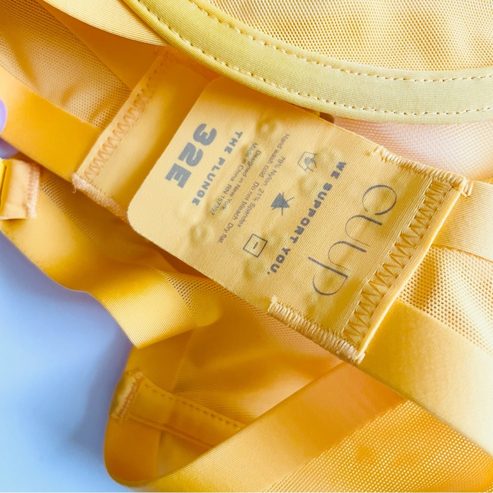 NWT Cuup 32E The Plunge unlined mesh bra in marygold yellow - Picture 6 of 6